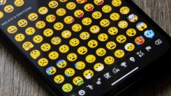 Pixel emojis