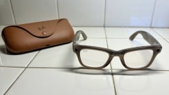 ray-ban meta smart glasses with charging case