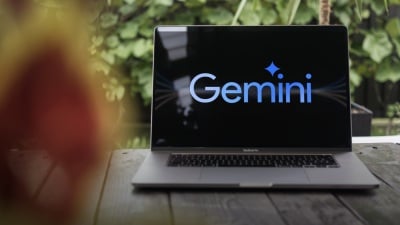 macbook pro running Gemini logo