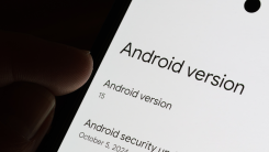 An Android phone showing text about a software update