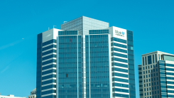 outside view of Blue Shield of California building