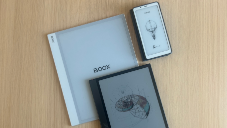 A Boox Note Max, Note Air 4C, and Palma on a table