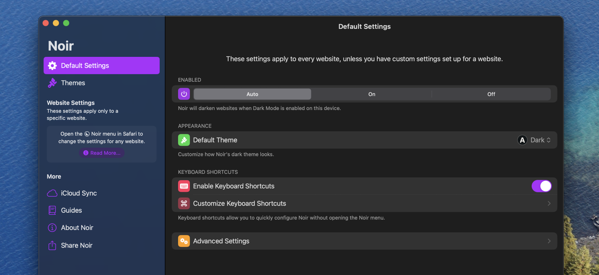 The settings for Noir on a Mac, allowing the user to choose a default theme and to set up keyboard shortcuts.